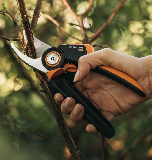 Fiskars powergear x clearance bypass garden shears